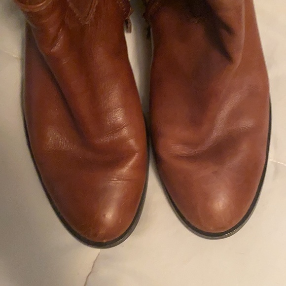 Etienne Aigner riding boots - Picture 3 of 5